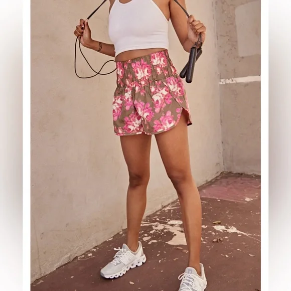 FP Movement Size S The Way Home Printed Shorts - Military Rose Combo - Picture 1 of 10